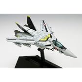 超時空要塞マクロス VF-1S バルキリー ロイ・フォッカー機 (1/100スケールプラスチックキット)