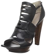 Raphael Young TSUKA-106A