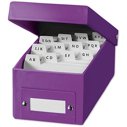 Archivador en la guía de compras para la familia