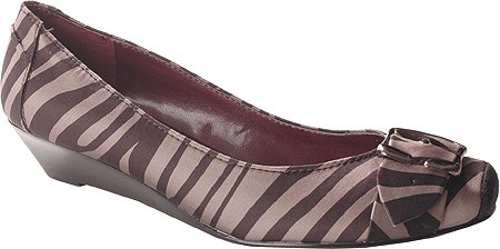 Jessica Simpson Women's Dafa Wedge Pump,Grey,7 M US
