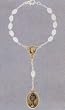 First Communion Bracelet in English or Spanish with White Beads, Mary Centerpiece, and Medallion - MADE IN ITALY