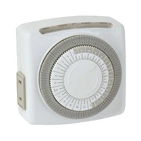 Coleman Cable 49644 24 Hour Indoor Nightlight Timer by Coleman Cable