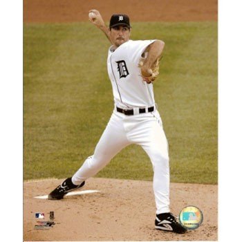 Justin Verlander Tigers Pitching 8x10 Color Photo
