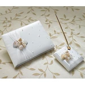 Click to buy Maine Wedding Venues: Seashell Wedding Guest Book & Pen Set from Amazon!