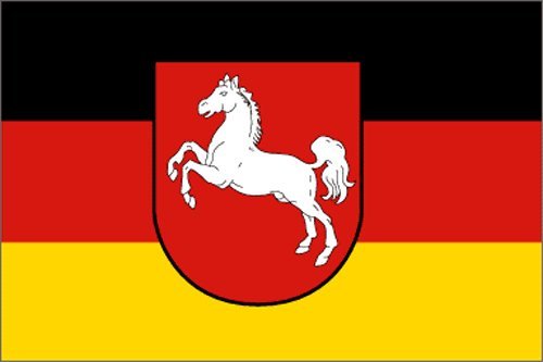 Top Qualität – Flagge NIEDERSACHSEN MIT WAPPEN Fahne, 250 x 150 cm, EXTREM REIßFEST, Keine BILLIG-CHINAWARE, Stoffgewicht ca. 100 g/m², sehr robust, extra starke Messing-Ösen – mehrfach umlaufend genäht, ideal als Hissflagge Hissfahne für Innen/Außen, für Haus, Garten zur Deko