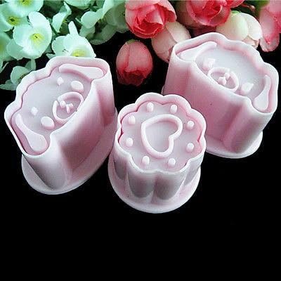 Lovely Mold : Fondant Sugarcraft Cake Cookie Cutter Mold Mould Desiny Dogs