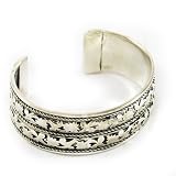 Carved Leaf Cuff