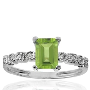 10k White Gold Peridot & Diamond Ring (.06 cttw, I-J Color, I1 Clarity)