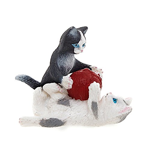Schleich Kittens with Ball of Yarn Toy Figure