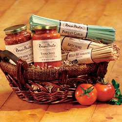 Rustica Pasta Gift Basket with Artichoke and Vodka Sauce