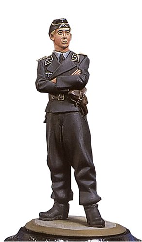 Cover image : アンドレアミニチュアズ S5-F5 Standing Panzer Leutnant