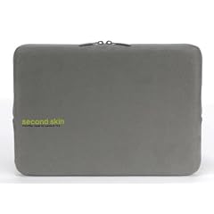 Tucano Second Skin Script Microfaser-H�lle mit Displayschutztuch f�r 33,8 cm (13,3 Zoll) MacBook Pro grau