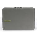 Tucano Second Skin Script Microfaser-H�lle mit Displayschutztuch f�r 33,8 cm (13,3 Zoll) MacBook Pro grau