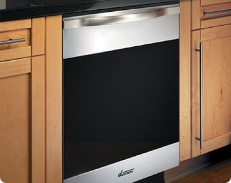 Fully Integrated Dishwasher With Millennia Style Handle Smart Cycles Sensor Technology Hidden Control Panel Condensation Drying 5 Wash Cycles & Stainless Steel With Horizontal Black Glas