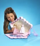 Review Mattel J6072 / Barbie Mini Tiara Case - Doll & 2 Fashions