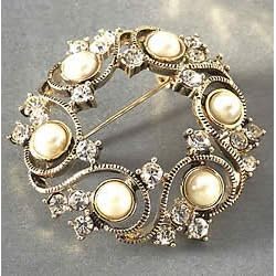 Monet Simulated Pearl & Crystal Circle Pin GOLDTONE by 