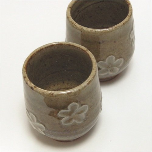 小花の手作り湯飲み2個SET