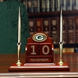 GREEN BAY PACKERS Team Logo 8 Wide Wood PERPETUAL CALENDAR / DESK CADDY (with a handsome Pen Set)