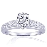 0.50 Pear Shaped Vintage Diamond Engagement Ring SI2