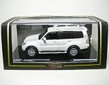 Mitsubishi Pajero Pearl White 1/43 Limited Edition 1 of 669 produced Worldwide Item Number 29320
