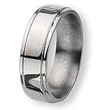 Chisel Ridged Edge Polished Titanium Ring (7.0 mm) - Sizes 7-13