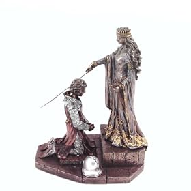 Statuette "Sacre Du Roi Arthur".