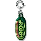 Super Cute CHARM IT 3d Three (3) Peas In a Pod "Best Friends" Green Charm
