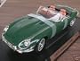 1971 Jaguar E-Type diecast model car 1:18 scale die cast by Yat Ming - Green