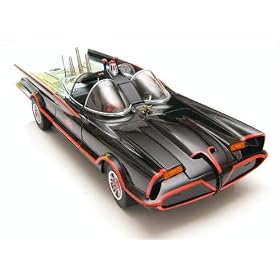 Mattel Hot Wheels 1:18 1966 TV Series Batmobile