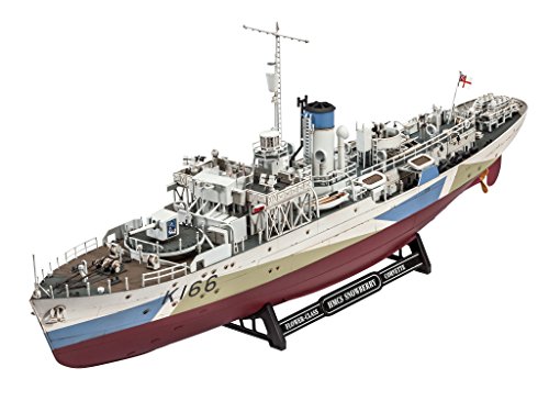 Revell05132 43.9 cm HMCS Snowberry Model Kit