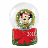 Disney 2011 COLLECTIBLE SNOWGLOBE: Mickey Mouse