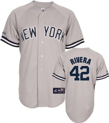 MLB Youth New York Yankees Mariano Rivera Road Gray Short Sleeve 6 Button Synthetic Replica Baseball Jersey Spring 2011  (Road Gray, Small)