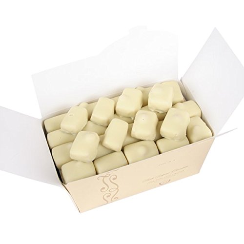 Handverpackte Auswahl von belgischen Leonidas Praline: 28 unwiderstehliche Manon Cafe Pralinen, Verpackt in Luxurioser Traditioneller Goldener Belgischer Geschenkbox, zum Naschen. (470g) Handverpackte Auswahl von belgischen Leonidas Praline: 28 unwiderstehliche Manon Cafe Pralinen, Verpackt in Luxurioser Traditioneller Goldener Belgischer Geschenkbox, zum Naschen. (470g)