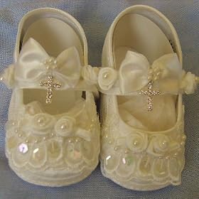 CHRISTENING SHOES GORGEOUS IVORY BEADED - SIZE 1 (3-6 MONTHS)