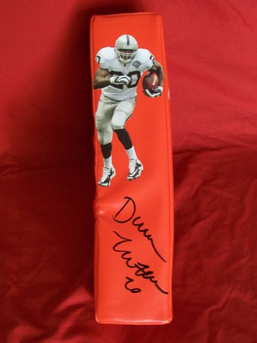 Darren McFadden Autographed Custom Oakland Raiders Photo Football End Zone Pylon, Proof Photo of Darren Signing for Us.