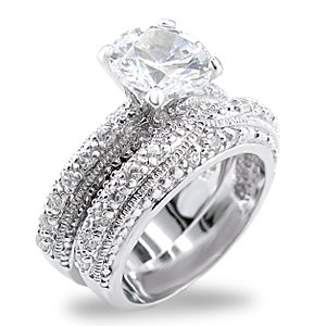 Model diamond wedding rings women
