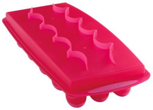 Childrens Toyshop  Kitchen & Housewares : Orka Ice Cube Tray, Raspberry