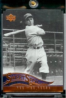 2005 Upper Deck Sweet Spot Classic Baseball Card #68 Pee Wee Reese Los Angeles - Mint Condition - In Protective Display Case !