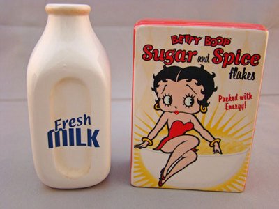 BETTY BOOP KISS THE SHAKER SET