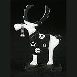 Outdoor Living : Black & White Reindeer Medium