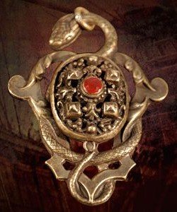 Master Replicas Pirates of the Caribbean Prop Replica Hector Barbossa's Pendant Necklace