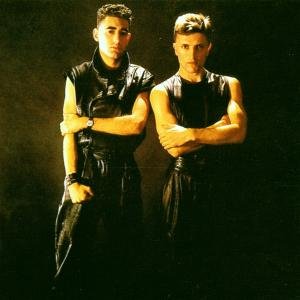 D.A.F. - Gold und Liebe - Zortam Music