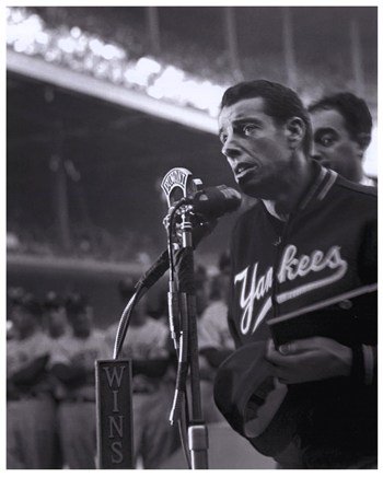 Joe DiMaggio New York Yankees Retirement 103 - Poster (8x10)