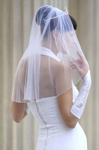 Bridal Veil White 1 Tier Shoulder Length Edge Trimmed 25 Genuine Crystal Beads