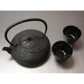 Japanese Cast Iron Tea Pot Tea Set  Dragon Black by Kafu