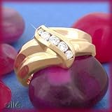 14K .20 CTW Diamond Ribbon Ring