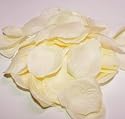 100 Rosenbl&auml;tter - Creme - Deko f&uuml;r Hochzeit, Taufe & Co