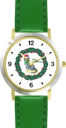 Gray Cat in Christmas Wreath - JP - WATCHBUDDY® DELUXE TWO-TONE THEME WATCH - Arabic Numbers - Green Leather Strap-Size-Large ( Men's Size or Jumbo Women's Size )