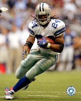 Marion Barber Dallas Cowboys 8x10 Photo (2007 Rushing Action)