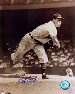 Bob Feller Autographed/Hand Signed Cleveland Indians 8x10 Photo (Pitching Follow Through)